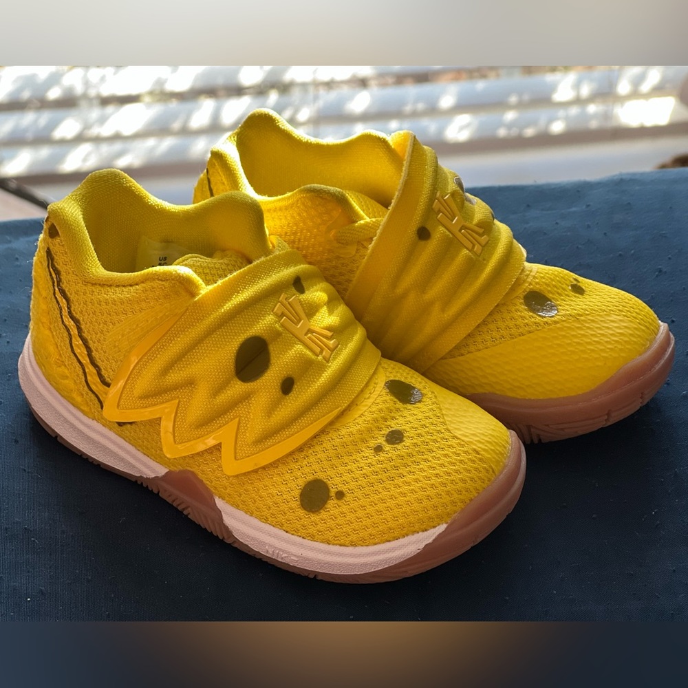 Kyrie 5 SpongeBob shoes